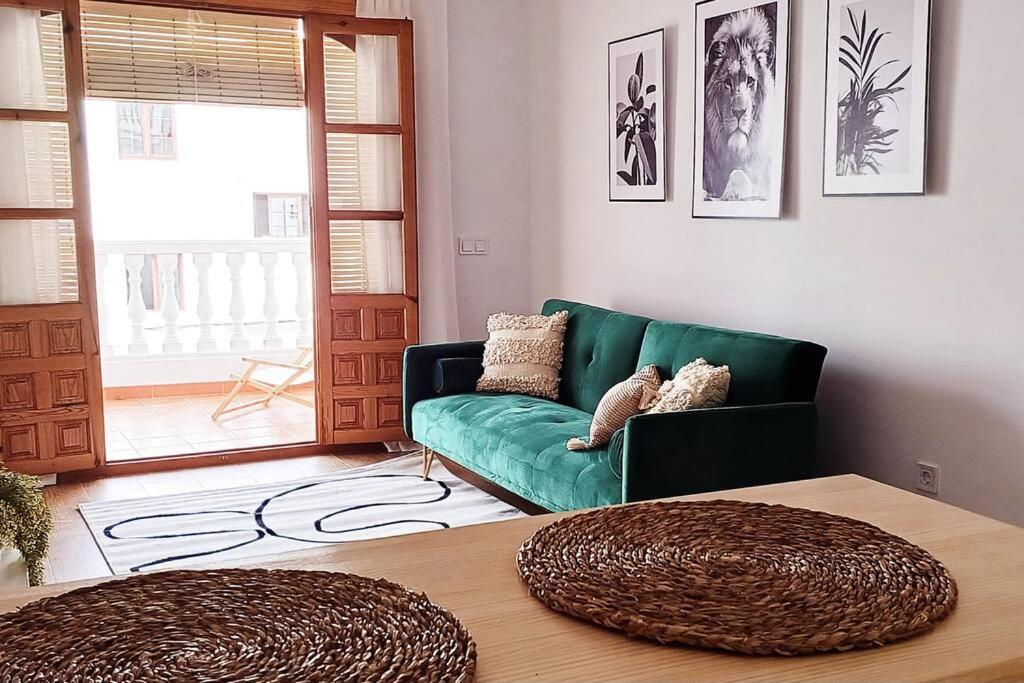 Serendipia: Tu Hogar En Este Blanco Pueblo Frigiliana Kültér fotó